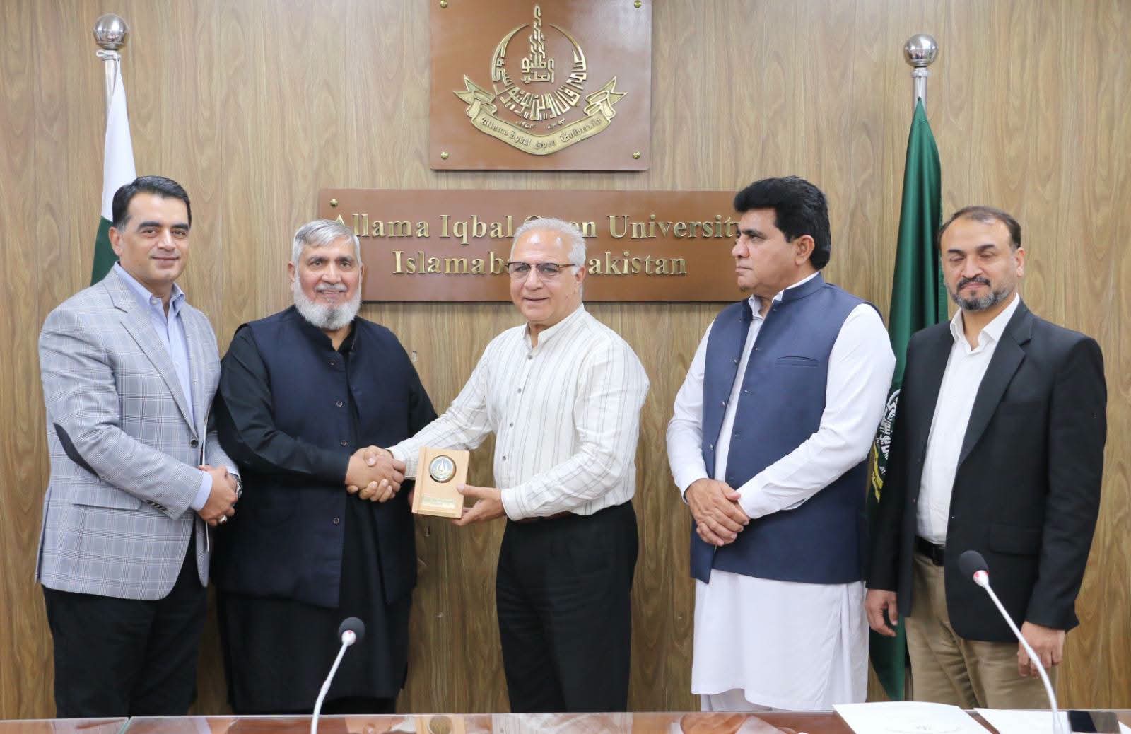 AIOU Visit — photograph 7 of 18