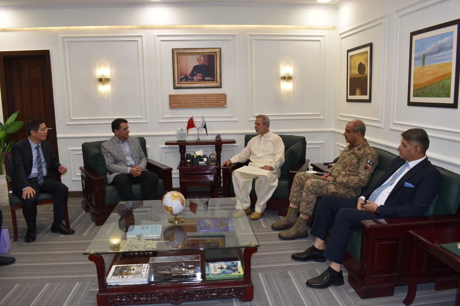 Ministry of Defence Production Visit — photograph 5 of 14