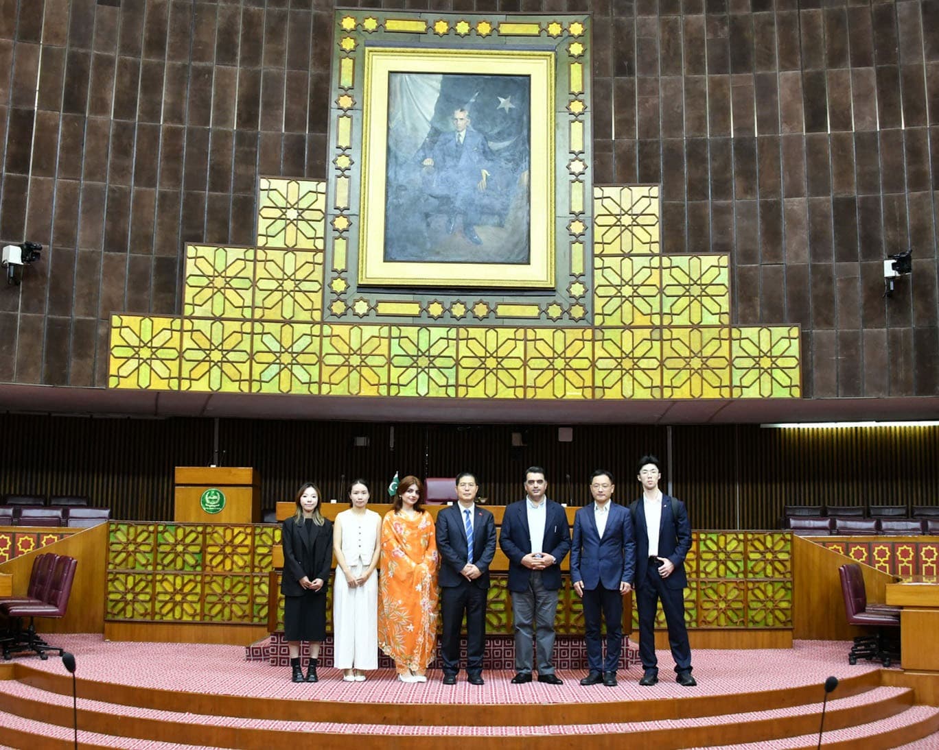 Chinese Delegation Visits — photograph 9 of 20